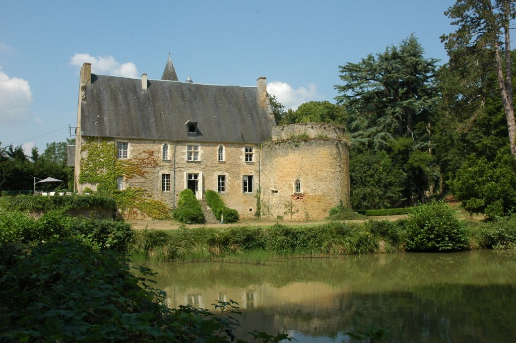 chateau-de-vieux-moulin-58_b